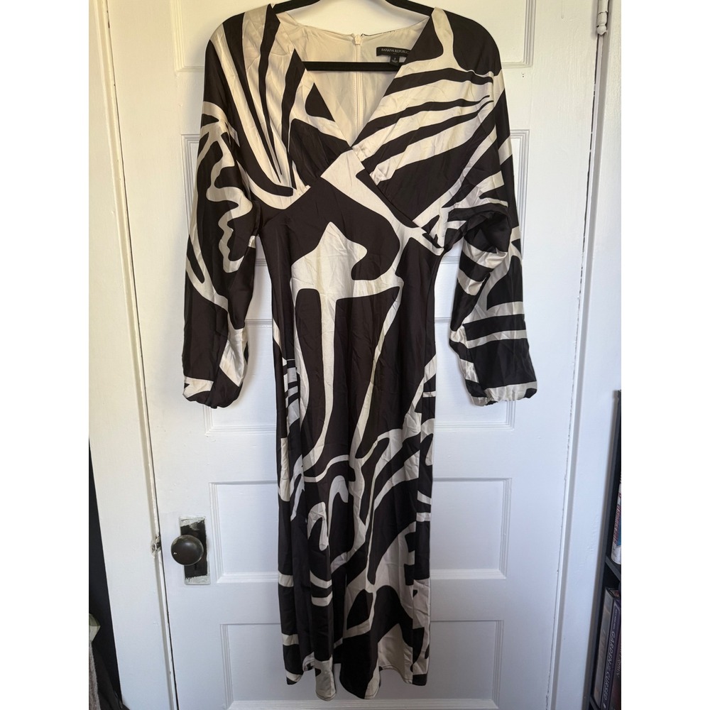 Banana Republic Women Black Cream Abstract Zebra Print V-Neck Midi Dress Size 2